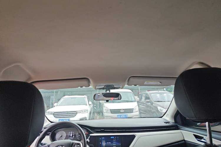 Used Chery Arrizo GX 2018 1.5T CVT Dynamic Color Version China V Standard Headliner