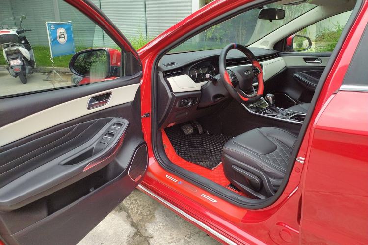 Used Chery Arrizo GX 2018 1.5T CVT Color Version China V Standard Interior 1