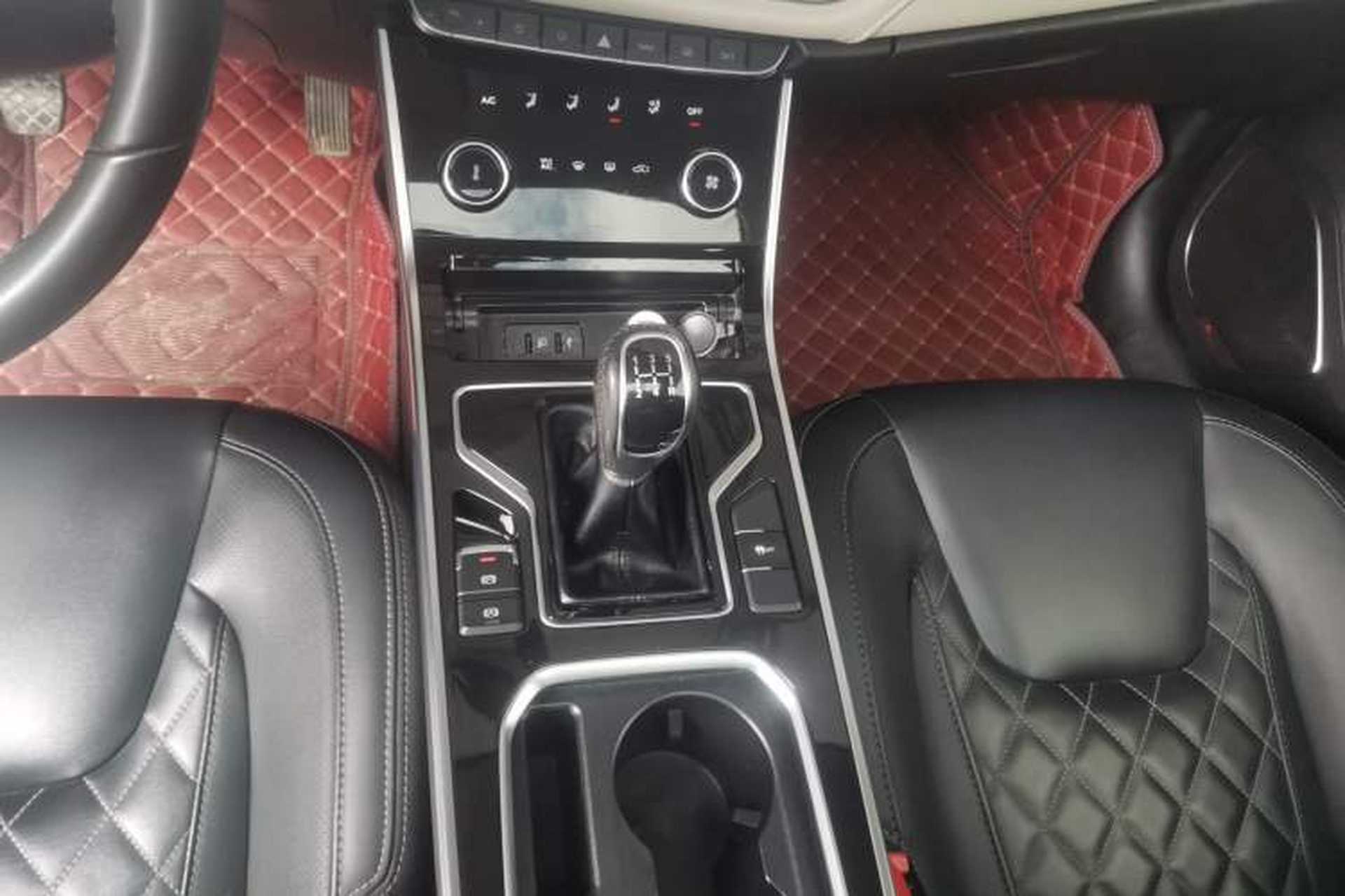 Used Chery Arrizo GX 2018 1.5T Manual Version Emission Standard China V Interior 6