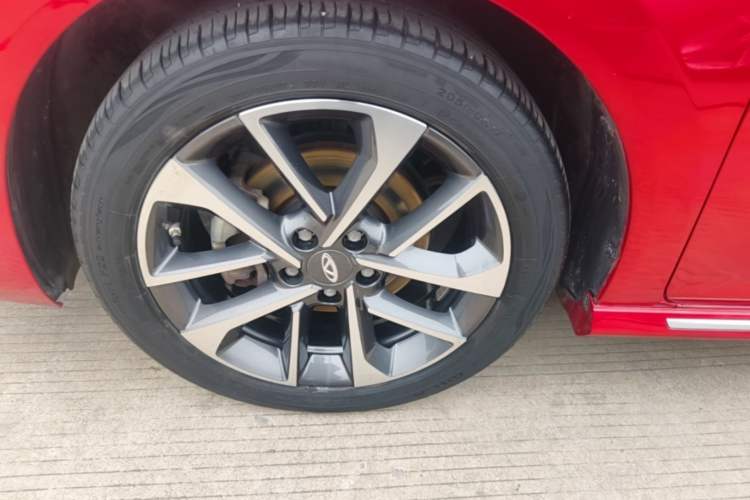 Used Chery Arrizo GX 2018 1.5T Manual Version Emission Standard China V Left Front Wheel Hub