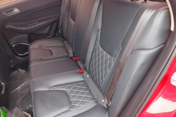 Used Chery Arrizo GX 2018 1.5T Manual Version Emission Standard China V Left Rear Seat