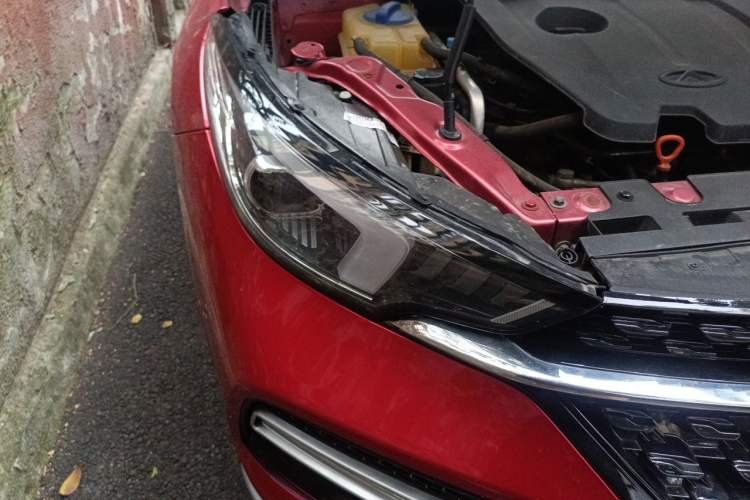 Used Chery Arrizo GX 2018 1.5T Manual Version Emission Standard China V Right Front Headlight
