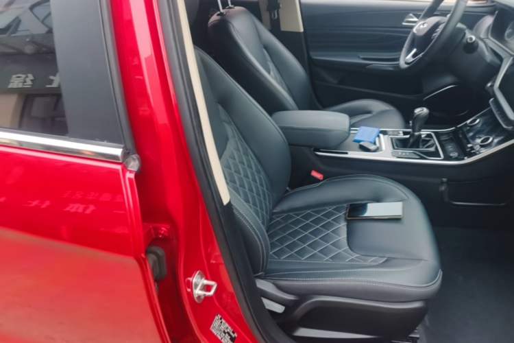Used Chery Arrizo GX 2018 1.5T Manual Version Emission Standard China V Right Front Seat