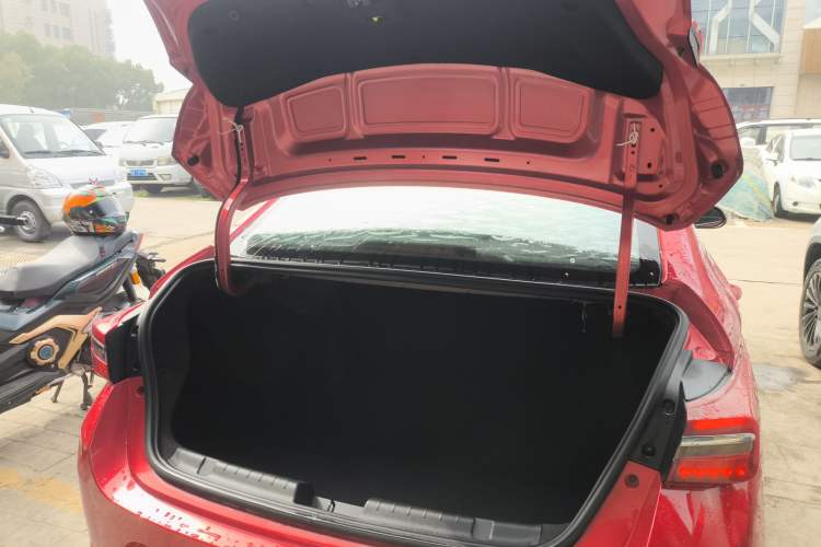 Used Chery Arrizo GX 2018 1.5T Manual Version Emission Standard China V Trunk