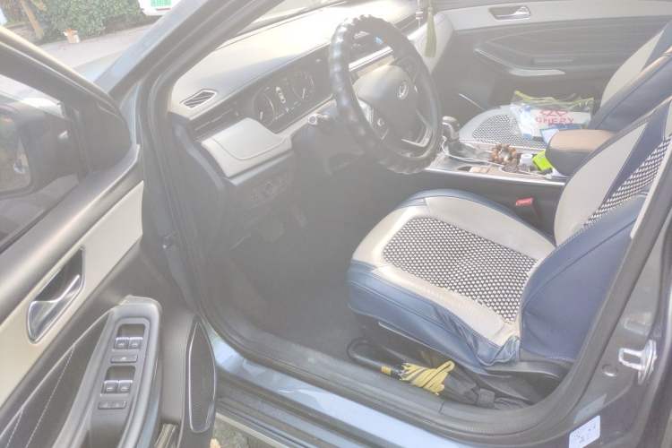 Used Chery Arrizo GX 2018 1.5T CVT Color Version China V Standard Driver Seat