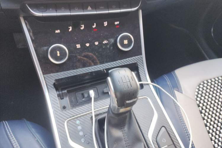 Used Chery Arrizo GX 2018 1.5T CVT Color Version China V Standard Gear Lever