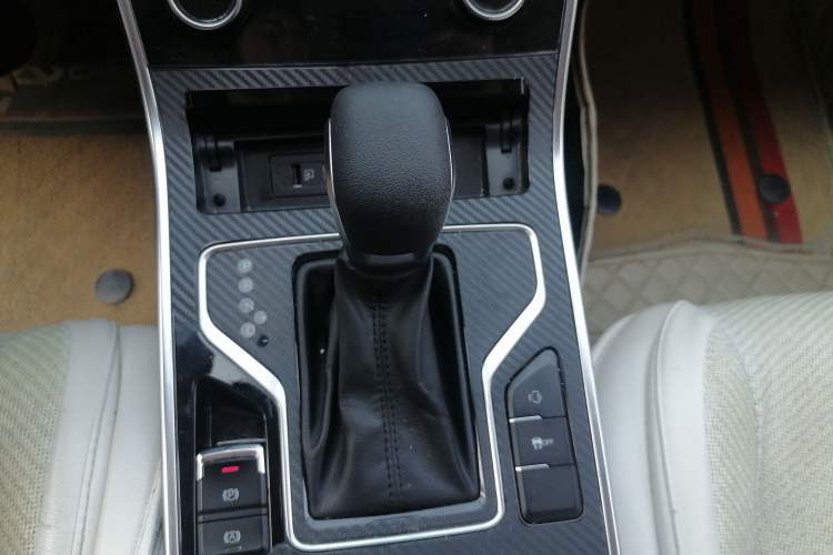 Used Chery Arrizo GX 2018 1.5T CVT Color Version China V Standard Gear Lever