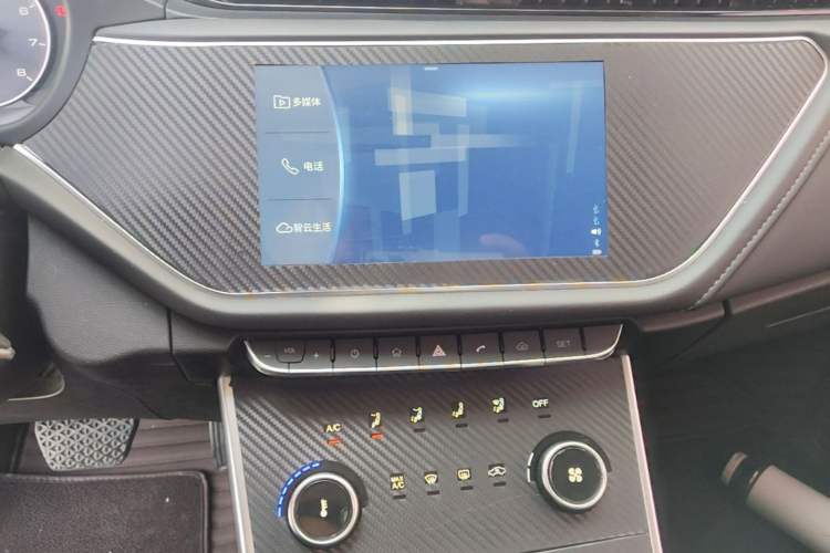 Used Chery Arrizo GX 2018 1.5T CVT Dynamic Color Version China V Standard Audio And AC Panel
