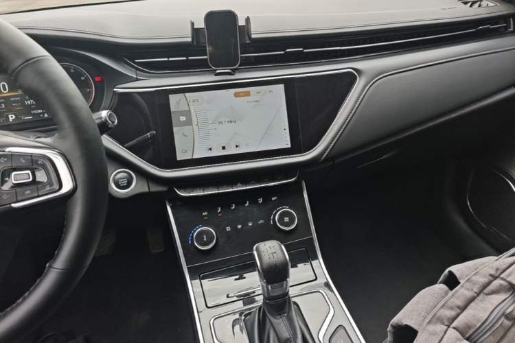 Used Chery Arrizo GX 2018 1.5T CVT Color Version China V Standard Audio And AC Panel