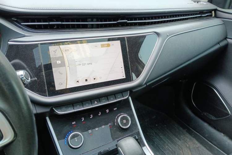 Used Chery Arrizo GX 2018 1.5T CVT Color Version China V Standard Audio And AC Panel
