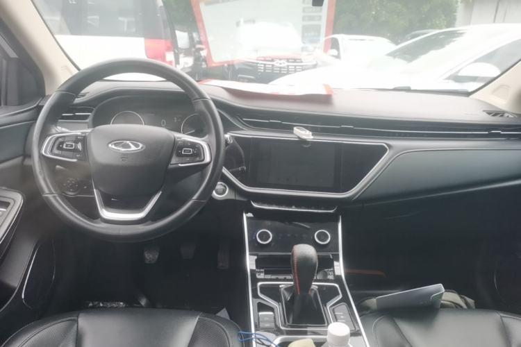 Used Chery Arrizo GX 2018 1.5T Manual Version Emission Standard China V Center Console