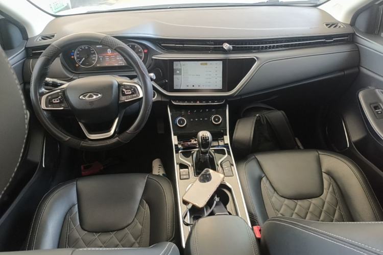 Used Chery Arrizo GX 2018 1.5T Manual Version Emission Standard China V Center Console