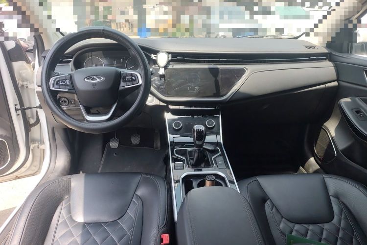 Used Chery Arrizo GX 2018 1.5T Manual Version Emission Standard China V Center Console