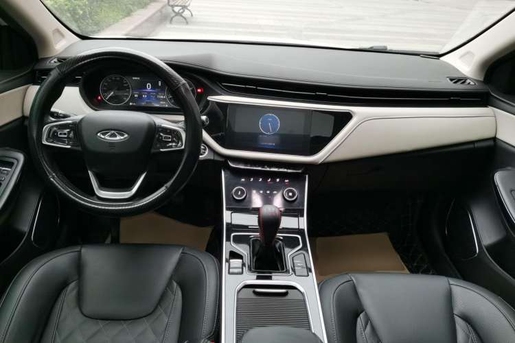Used Chery Arrizo GX 2018 1.5T Manual Version Emission Standard China V Center Console