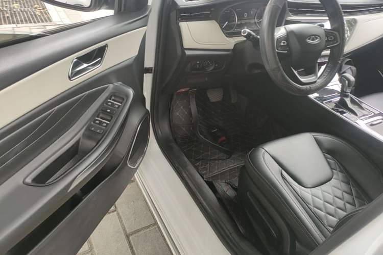 Used Chery Arrizo GX 2018 1.5T CVT Color Version China V Standard Driver Seat