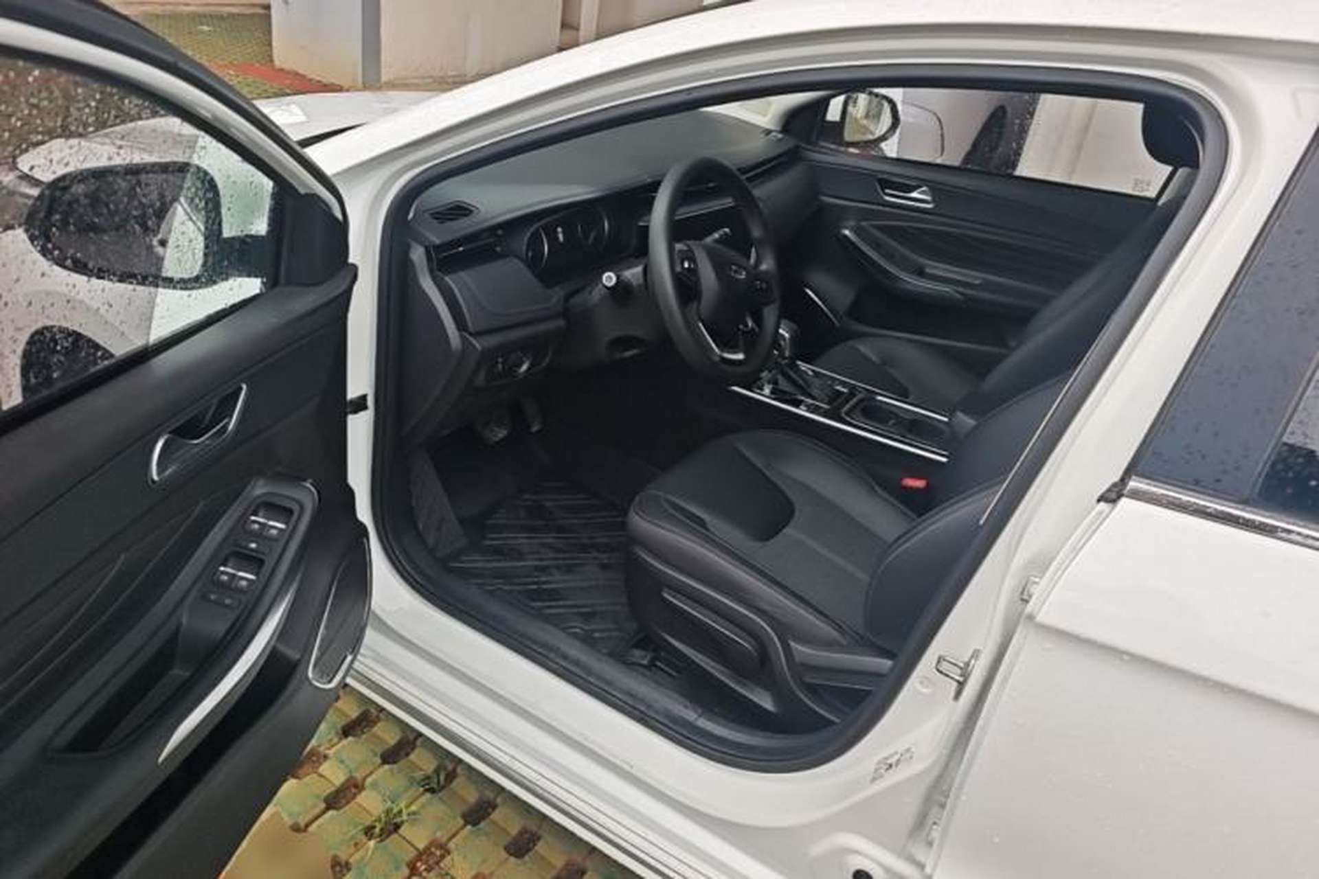 Used Chery Arrizo GX 2018 1.5T CVT Dynamic Color Version China V Standard Driver Seat