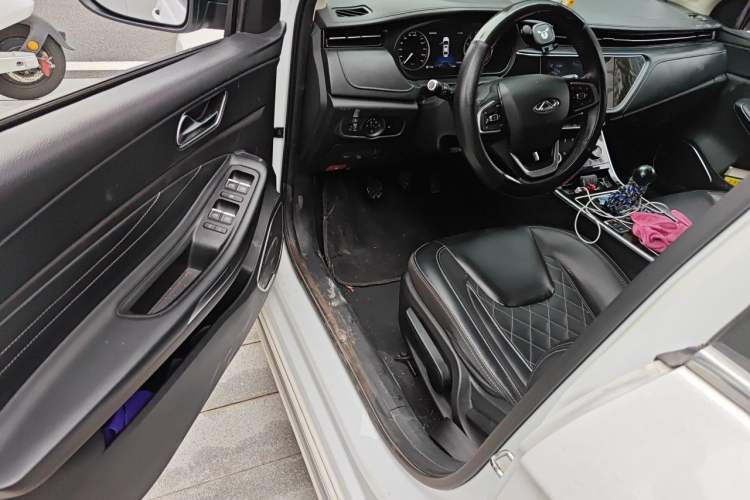 Used Chery Arrizo GX 2018 1.5T Manual Version Emission Standard China V Driver Seat