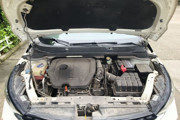 Used Chery Arrizo GX 2018 1.5T CVT Color Version China V Standard Engine Bay