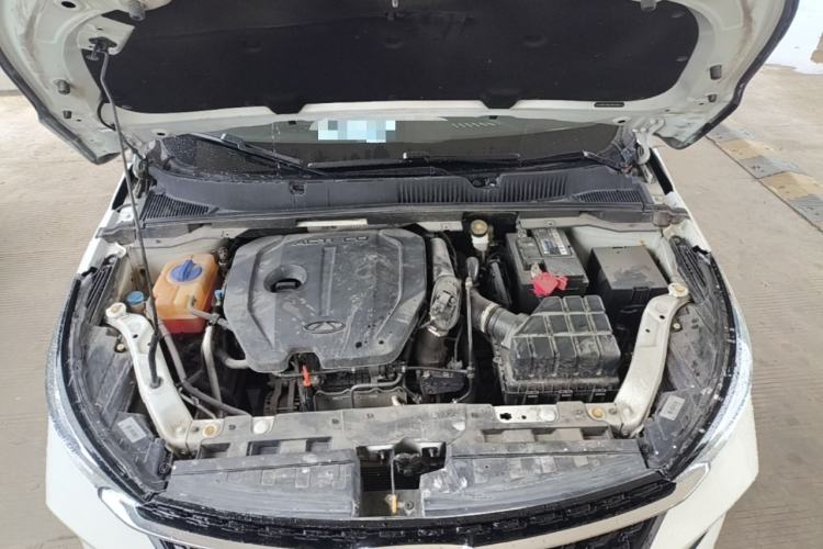 Used Chery Arrizo GX 2018 1.5T CVT Color Version China V Standard Engine Bay