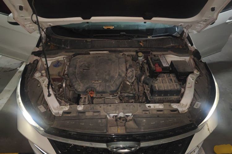 Used Chery Arrizo GX 2018 1.5T CVT Color Version China V Standard Engine Bay