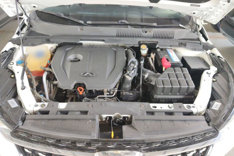Used Chery Arrizo GX 2018 1.5T CVT Dynamic Color Version China V Standard Engine Bay