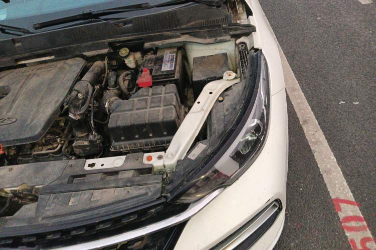 Used Chery Arrizo GX 2018 1.5T CVT Color Version China V Standard Engine Bay Left