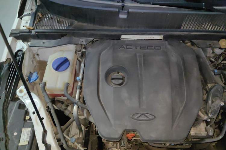 Used Chery Arrizo GX 2018 1.5T CVT Color Version China V Standard Engine Bay Right