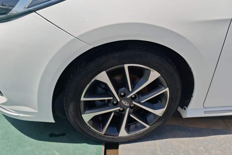 Used Chery Arrizo GX 2018 1.5T CVT Color Version China V Standard Exterior 1