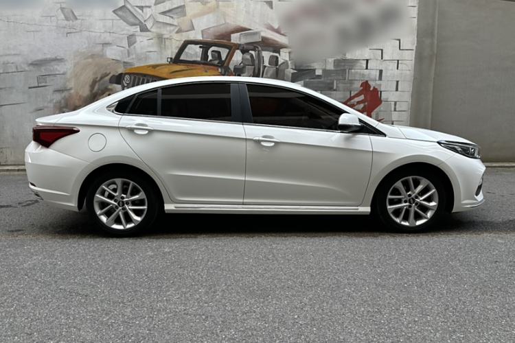 Used Chery Arrizo GX 2018 1.5T Manual Sport Edition China V Standard Exterior 2