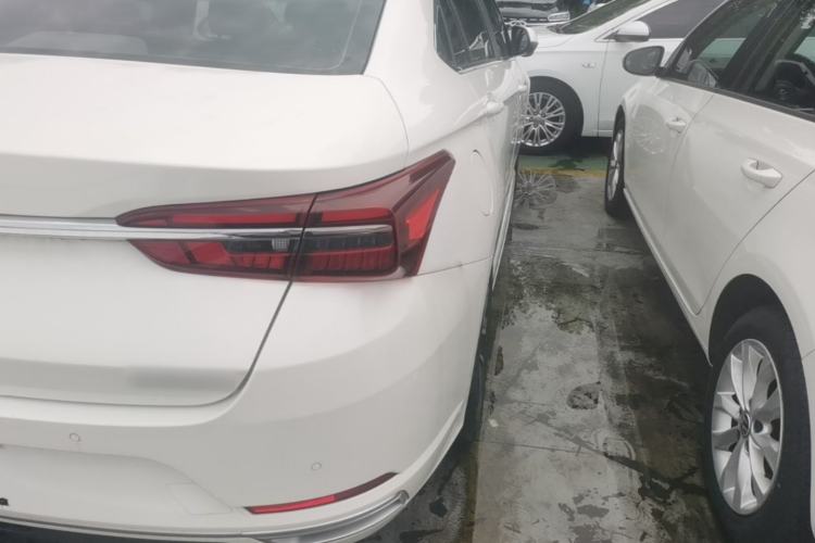 Used Chery Arrizo GX 2018 1.5T Manual Version Emission Standard China V Exterior 3