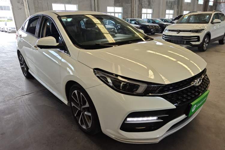 Used Chery Arrizo GX 2018 1.5T CVT Smart Color Edition China V Standard Front Right 45 Deg