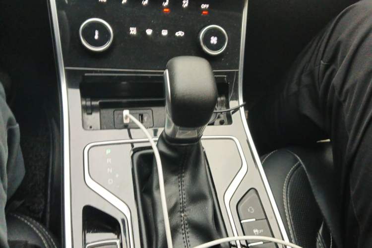 Used Chery Arrizo GX 2018 1.5T CVT Color Version China V Standard Gear Lever