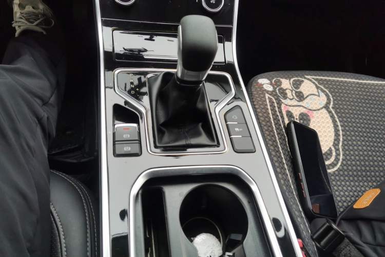 Used Chery Arrizo GX 2018 1.5T CVT Color Version China V Standard Gear Lever