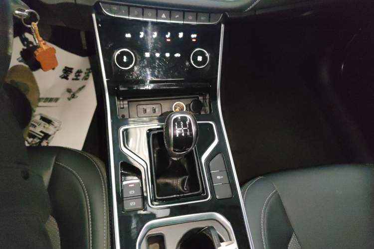 Used Chery Arrizo GX 2018 1.5T Manual Sport Edition China V Standard Gear Lever