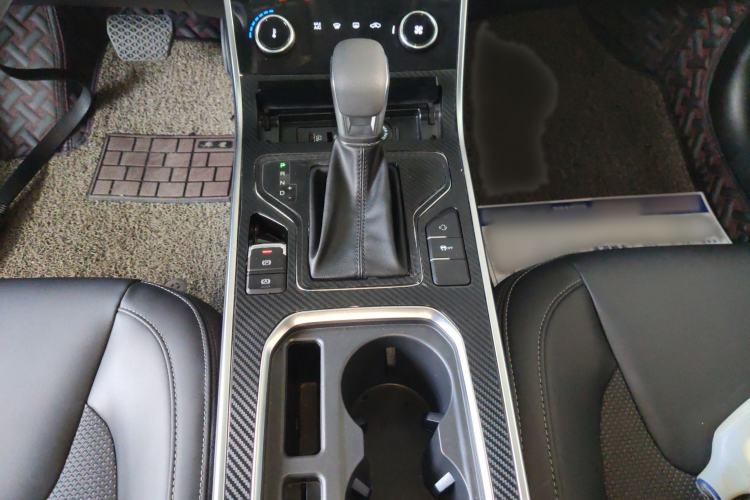 Used Chery Arrizo GX 2018 1.5T CVT Dynamic Color Version China V Standard Gear Lever