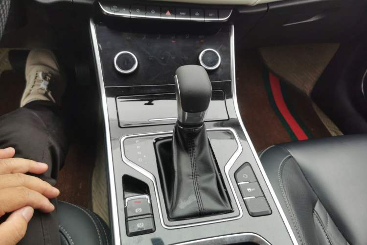 Used Chery Arrizo GX 2018 1.5T CVT Color Version China V Standard Gear Lever