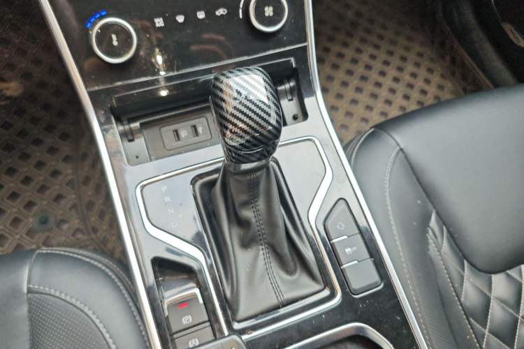Used Chery Arrizo GX 2018 1.5T CVT Color Version China V Standard Gear Lever