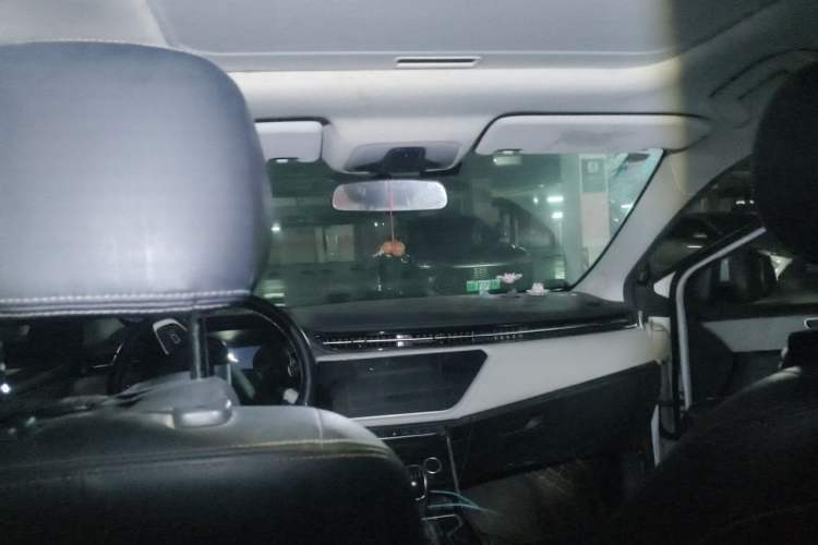 Used Chery Arrizo GX 2018 1.5T Manual Version Emission Standard China V Headliner
