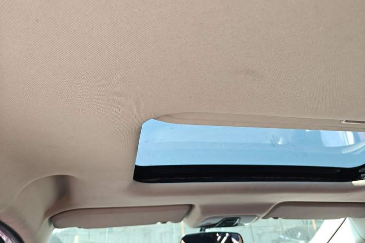Used Chery Arrizo GX 2018 1.5T CVT Color Version China V Standard Headliner
