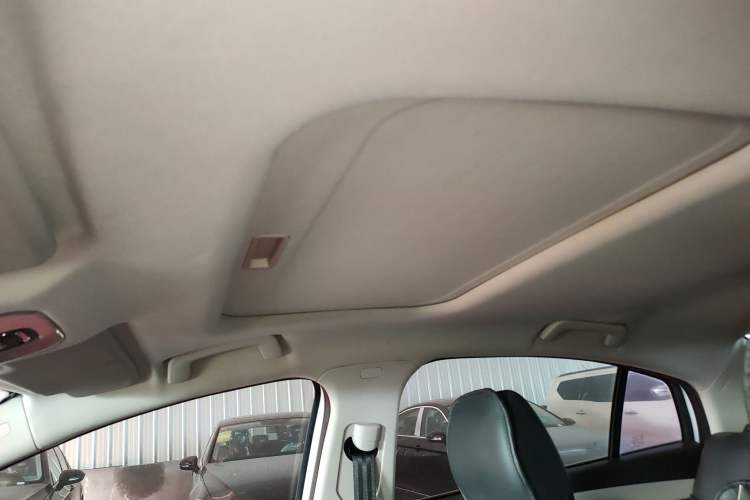 Used Chery Arrizo GX 2018 1.5T CVT Color Version China V Standard Headliner