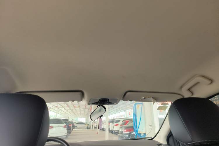 Used Chery Arrizo GX 2018 1.5T CVT Dynamic Color Version China V Standard Headliner