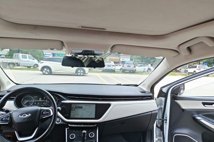 Used Chery Arrizo GX 2018 1.5T Manual Version Emission Standard China V Headliner