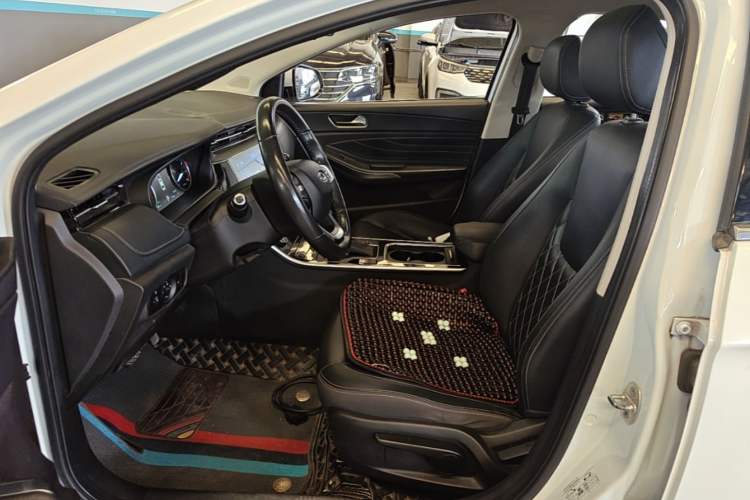 Used Chery Arrizo GX 2018 1.5T CVT Smart Color Edition China V Standard Left Front Seat