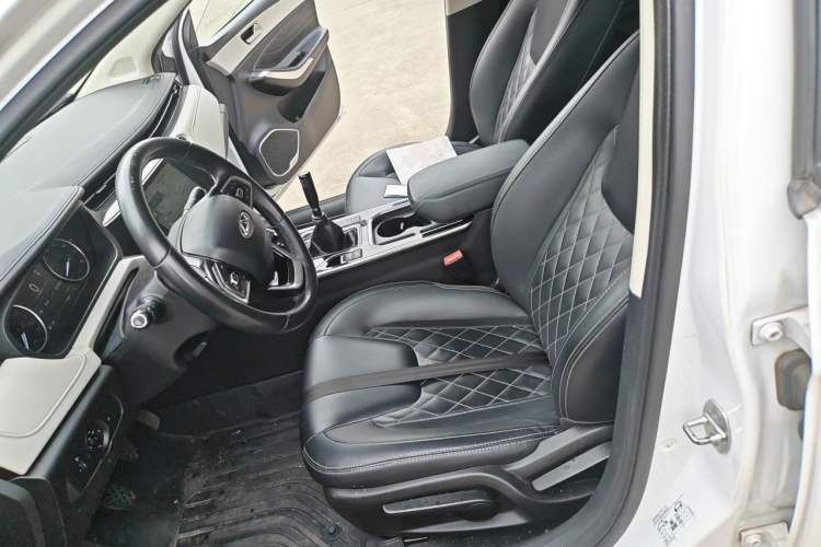 Used Chery Arrizo GX 2018 1.5T Manual Version Emission Standard China V Left Front Seat