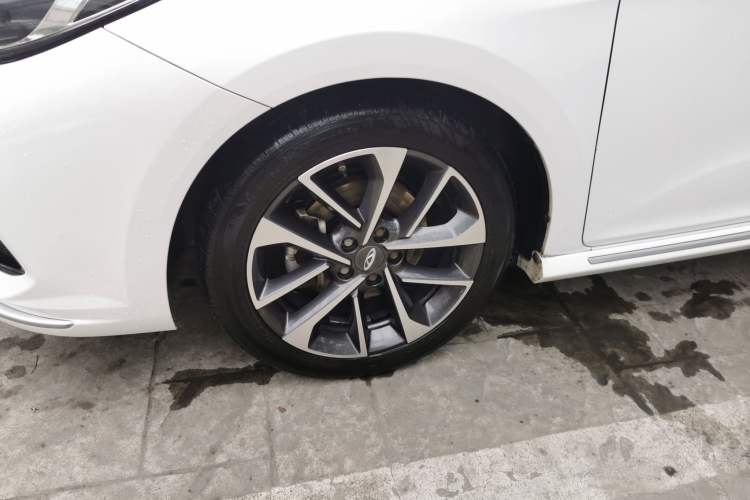 Used Chery Arrizo GX 2018 1.5T CVT Color Version China V Standard Left Front Wheel Hub