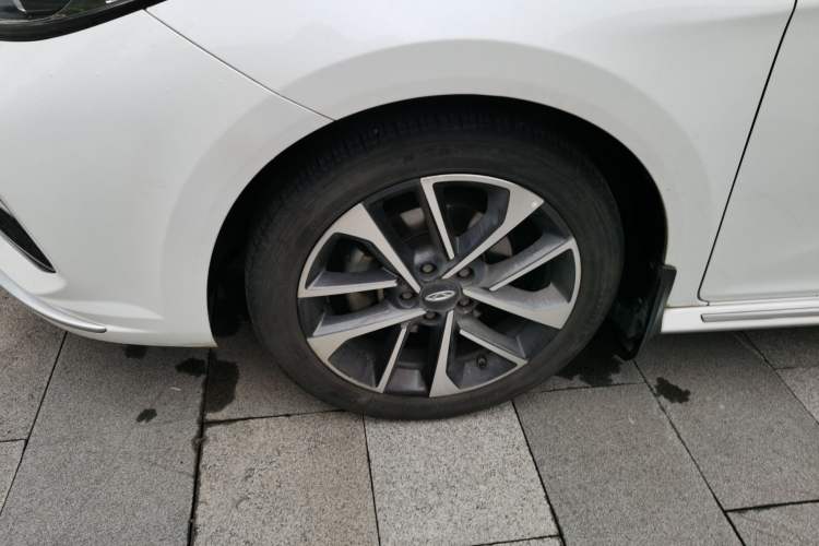 Used Chery Arrizo GX 2018 1.5T Manual Version Emission Standard China V Left Front Wheel Hub