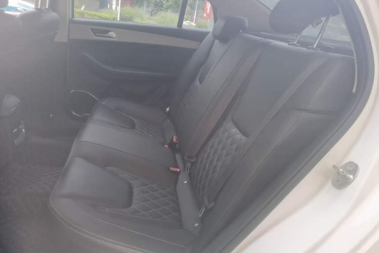 Used Chery Arrizo GX 2018 1.5T CVT Color Version China V Standard Left Rear Seat