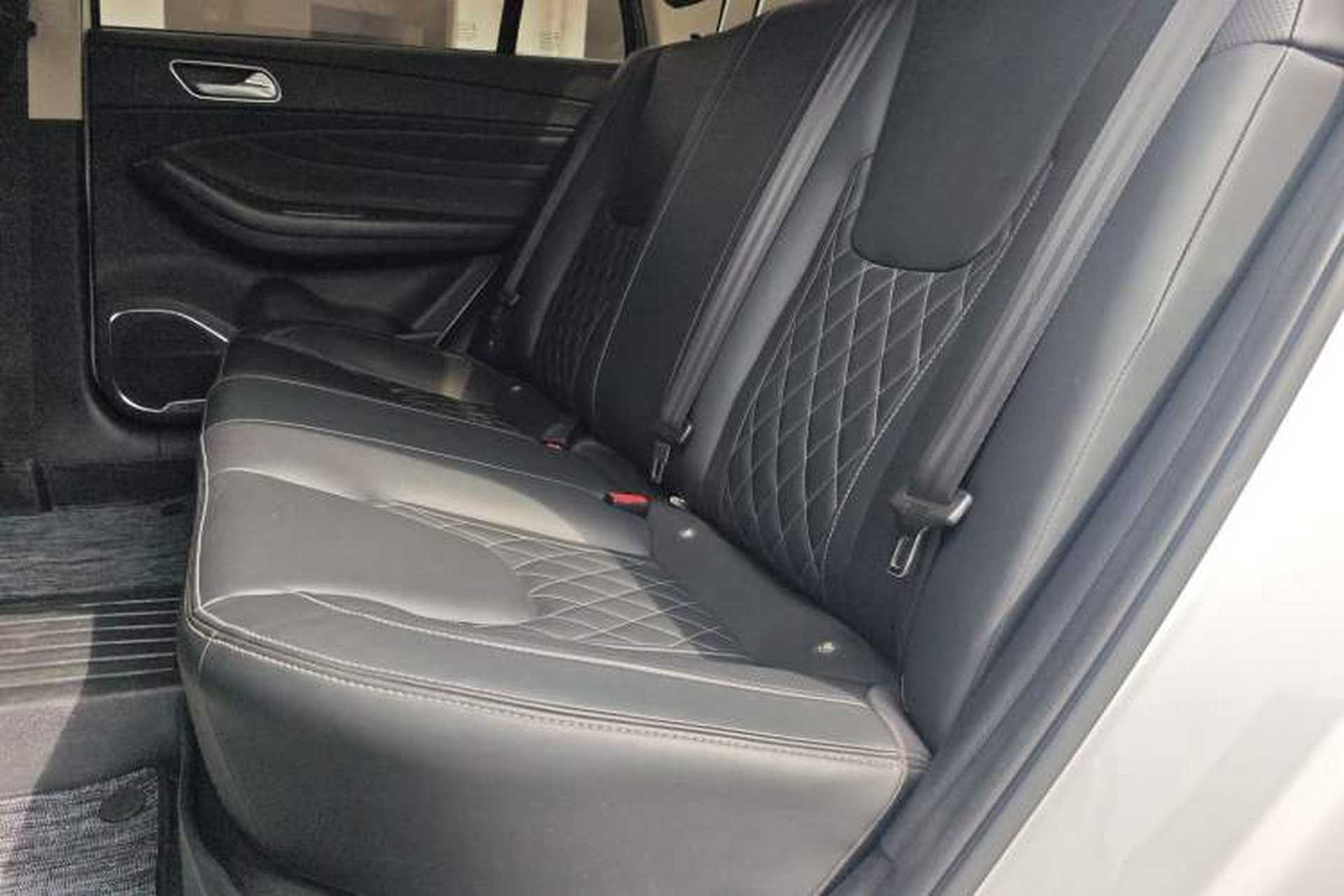 Used Chery Arrizo GX 2018 1.5T CVT Color Version China V Standard Left Rear Seat