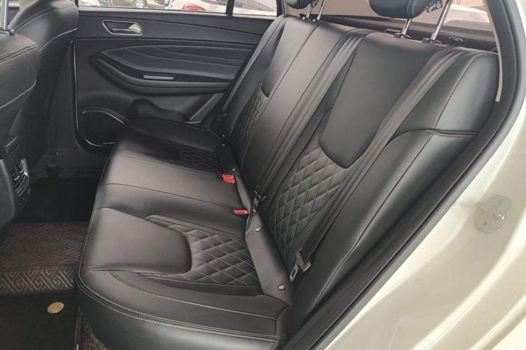 Used Chery Arrizo GX 2018 1.5T CVT Color Version China V Standard Left Rear Seat