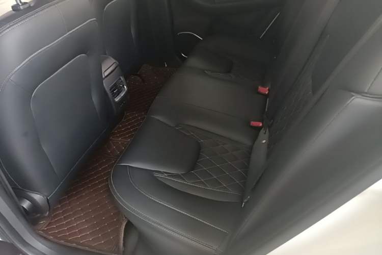 Used Chery Arrizo GX 2018 1.5T CVT Color Version China V Standard Left Rear Seat